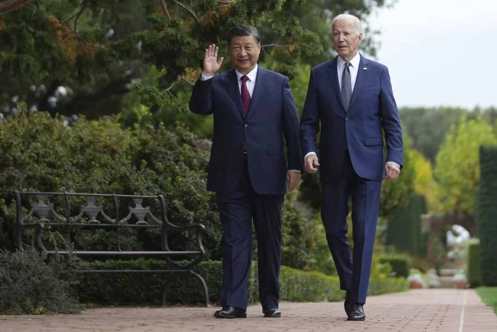 Presidente Biden y el presidente  chino Xi Jinping 