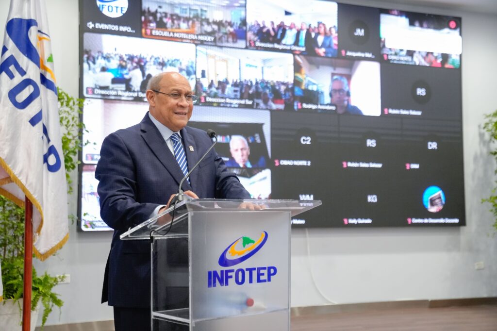 El Instituto Nacional de Formación Técnico Profesional (INFOTEP), celebró el día Nacional del Maestro con una magistral conferencia