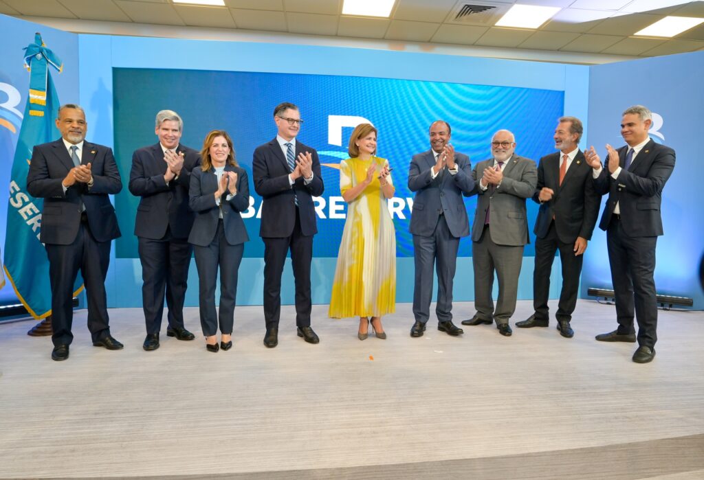 El Banco de Reservas, como parte de su proceso de transformación digital y excelencia operacional, inauguró simultáneamente 