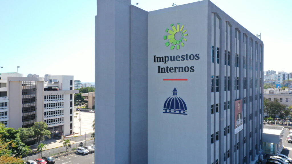 La Dirección General de Impuestos Internos (DGII) informó a todos los contribuyentes y a la ciudadanía en general que, por motivo 