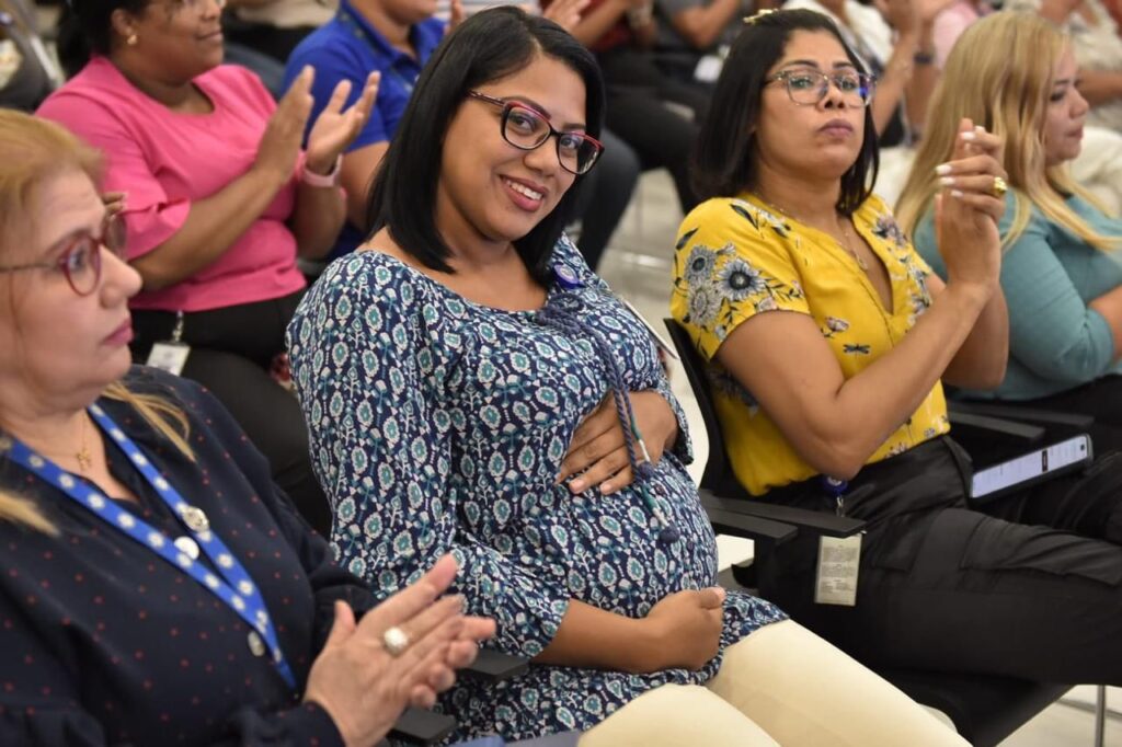 El director ejecutivo del Instituto Nacional de Aguas Potables y Alcantarillados (INAPA), Wellington Arnaud, encabezó el acto de inauguración