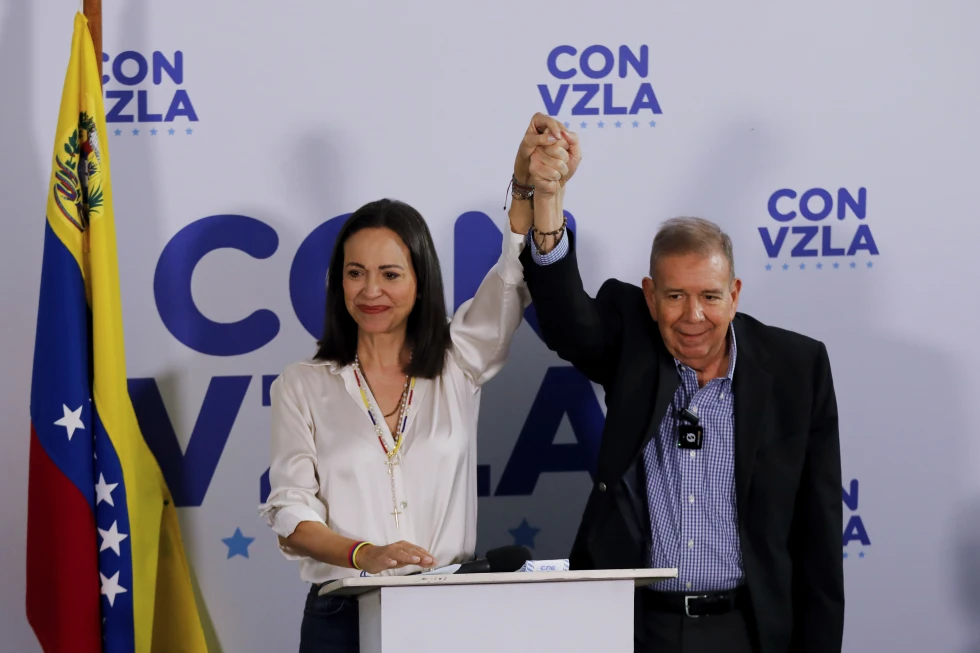  La líder opositora venezolana María Corina Machado sugirió el martes que al presidente Nicolás Maduro le conviene establecer una negociación con la oposición, en medio de los cuestionamientos locales e internacionales a las elecciones presidenciales en ese país.