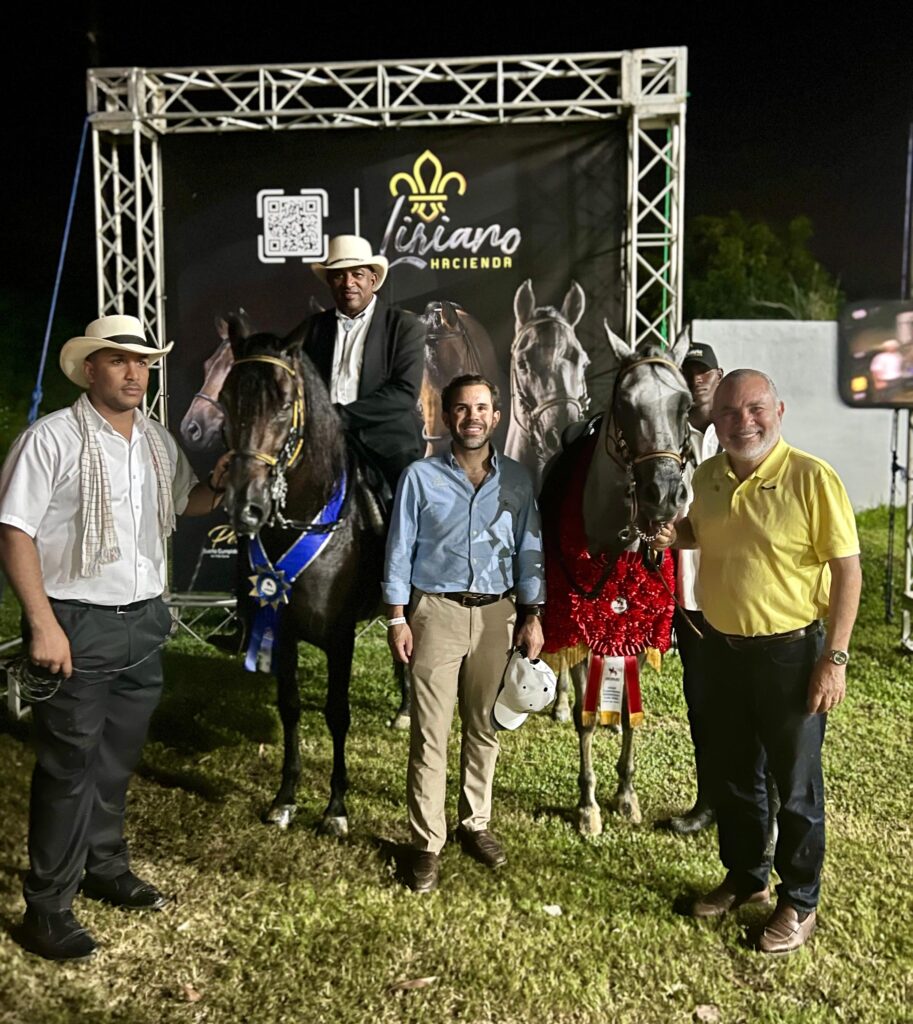 La Asociación Dominicana de Caballos de Paso (ADOPASO), realizó este fin de semana su cuarta competencia puntuable del Circuito Nacional del año dos mil veinticuatro (2024), en conmemoración de los treinta (30) años del Circuito Nacional 