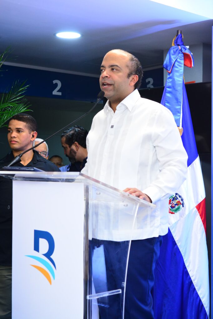 El presidente de la República, Luis Abinader,inauguró este sábado la cuarta oficina del banco en la provincia MaríaTrinidad Sánchez,