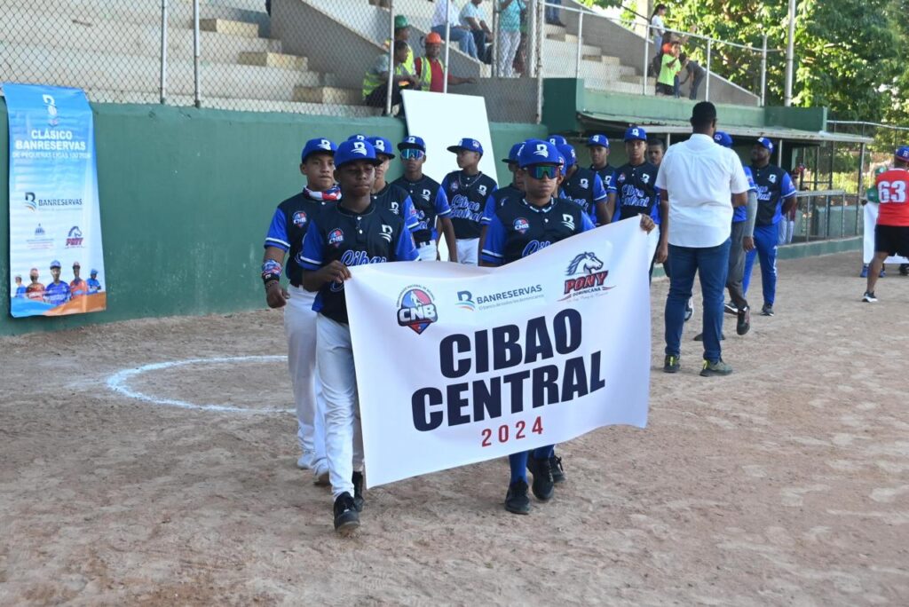 Con la participación de doce equipos fue inaugurado este viernes la cuarta versión del Clásico Béisbol Infantil U12 Copa Banreservas