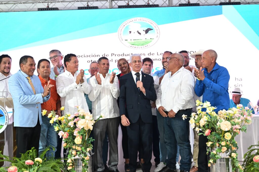 La Asociación Dominicana de Productores de Leche (Aproleche) celebró este jueves su Asamblea Ordinaria y Eleccionaria,