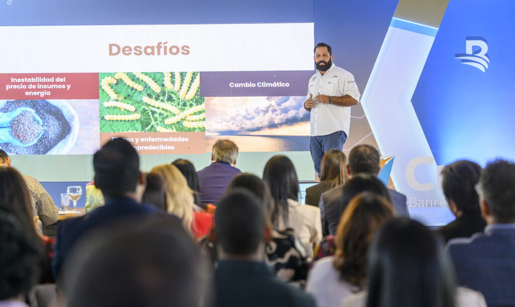 La convocatoria para participar en el programa, considerado como una puerta
abierta para innovar en República Dominicana, estará abierta hasta el 16 de julio
Santo Domingo, — Después de varias ediciones exitosas que han consolidado al
Programa de Pre-Aceleración CREE como un referente en el ecosistema