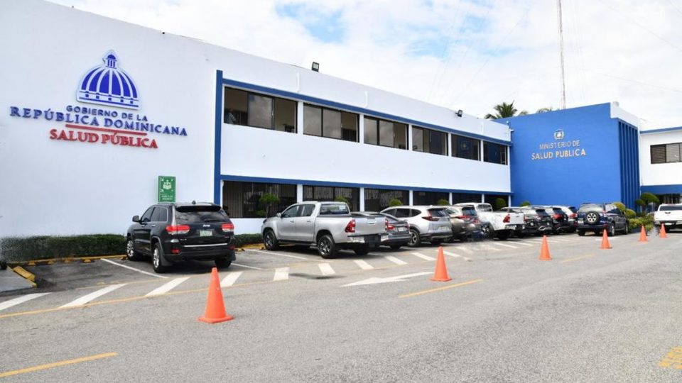 El Ministerio de Salud informó este miércoles que el país no presenta casos de sarampión y se mantiene libre de transmisión autóctona desde el año 2001. No obstante, se ha intensificado la vigilancia epidemiológica debido al aumento de casos en otros países de la región de las