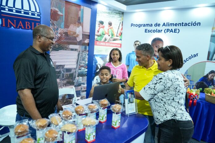 El Instituto Nacional de Bienestar Estudiantil (INABIE) invita a las familias y al público en general a visitar su stand en la XXVII Feria Internacional del Libro 2025, un espacio donde podrán conocer los programas que desarrolla la institución en favor de los estudiantes del sistema público nacional.