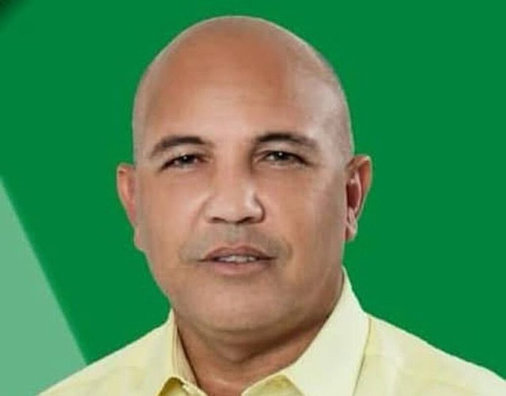  La Comisión de Reservas de la Dirección Política de la Fuerza del Pueblo (FP), organización política liderada por el expresidente Leonel Fernández, anunció la designación del ingeniero Domingo Salcedo como presidente municipal en este municipio.
