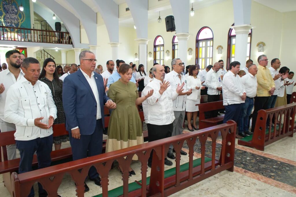  El Consejo Nacional para la Reglamentación y Fomento de la Industria Lechera (CONALECHE) celebró su 24.º aniversario, destacando importantes logros y proyectos ejecutados durante el último año en favor del desarrollo sostenible del sector lácteo de la República Dominicana.