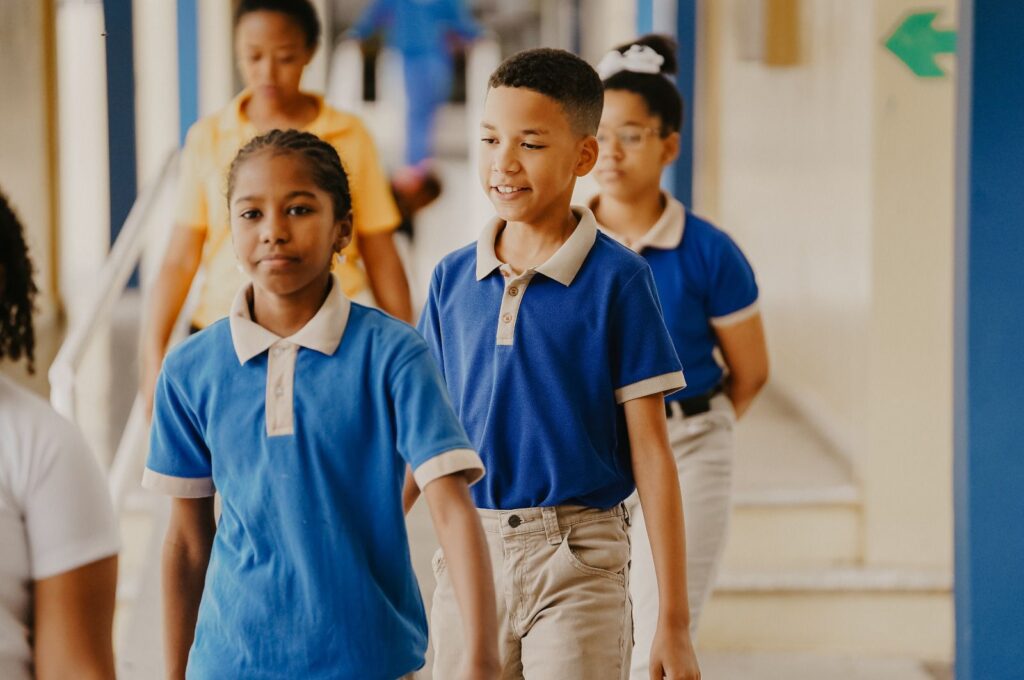 El Ministerio de Educación de la República Dominicana (Minerd) informó a toda la comunidad educativa que el primer período de clases del Año Escolar 2025-2026 concluirá el próximo viernes 19 de diciembre.