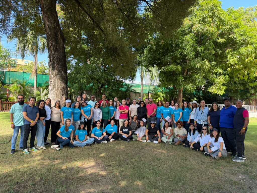  REPÚBLICA DOMINICANA, LUNES 16 DE FEBRERO DE 2026. – A 73 años de la firma del Acuerdo entre UNICEF y el Estado dominicano, la cooperación que inició en 1952 continúa siendo un pilar fundamental para garantizar derechos y ampliar oportunidades a la niñez y la adolescencia en el país.