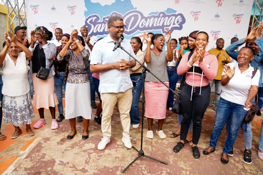 Al encabezar este domingo la Jornada de Inclusión Social “Primero Tú”, el director de Propeep Robert Polanco, expresó que esta fecha es una oportunidad para reconocer el papel fundamental que ha desempeñado la mujer en la República Dominicana.