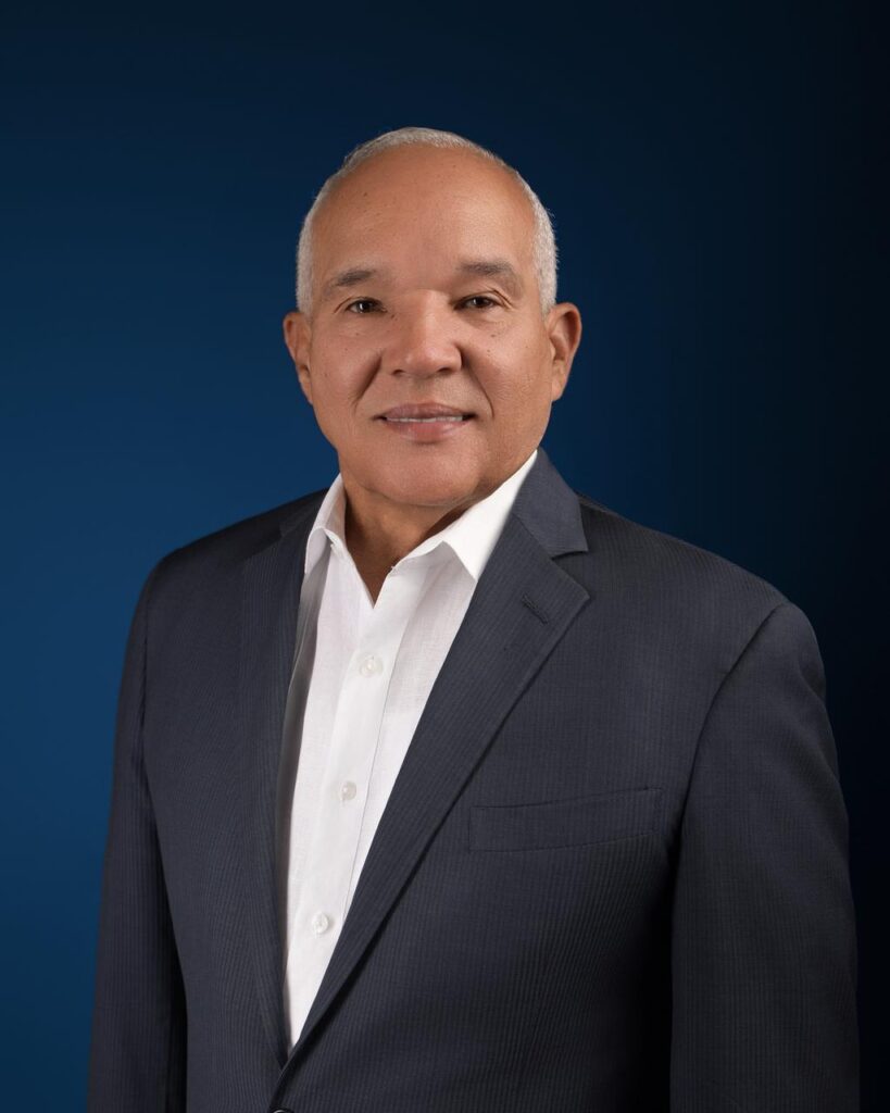 Luis Popa lanza su candidatura a la Secretaría General del PRM en Santo Domingo Oeste con una propuesta basada en orden, cercanía y respeto a la base partidaria.