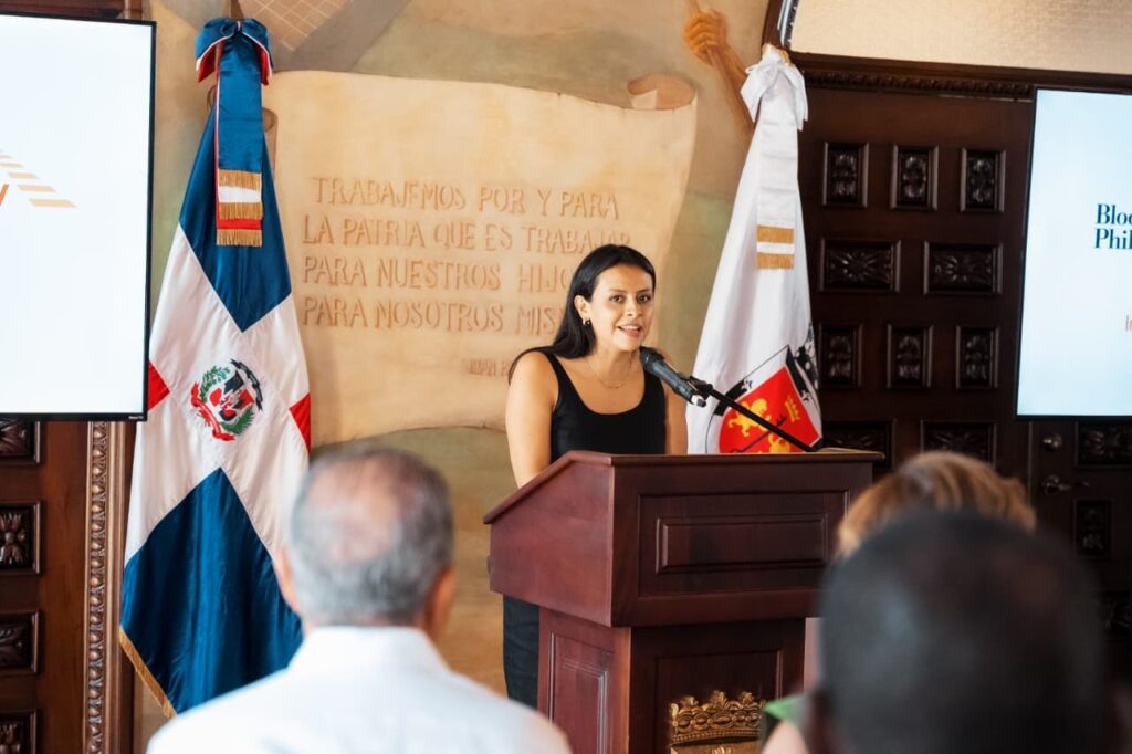 La Alcaldía del Distrito Nacional y Bloomberg Philanthropies anunciaron este martes la incorporación de Santo Domingo a la Iniciativa Bloomberg para la Seguridad Vial Global (BIGRS, por sus siglas en inglés), como parte del compromiso global para prevenir muertes y lesiones por siniestros de tránsito en todo el mundo.