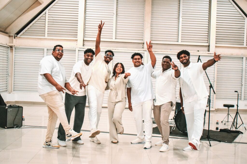 La agrupación cristiana Maranatha Worship llevó a cabo el pasado 02 de mayo la actividad titulada “Un Encuentro en Bet-el”, una impactante grabación en vivo de sus nuevos temas musicales y covers, en un ambiente lleno de espiritualidad, adoración y profunda conexión con Dios.