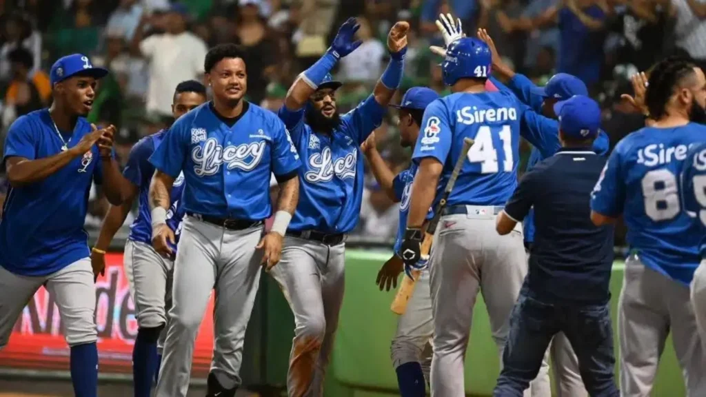 Tigres del Licey firmas Grandes Ligas refuerzos LIDOM Republica Dominicana