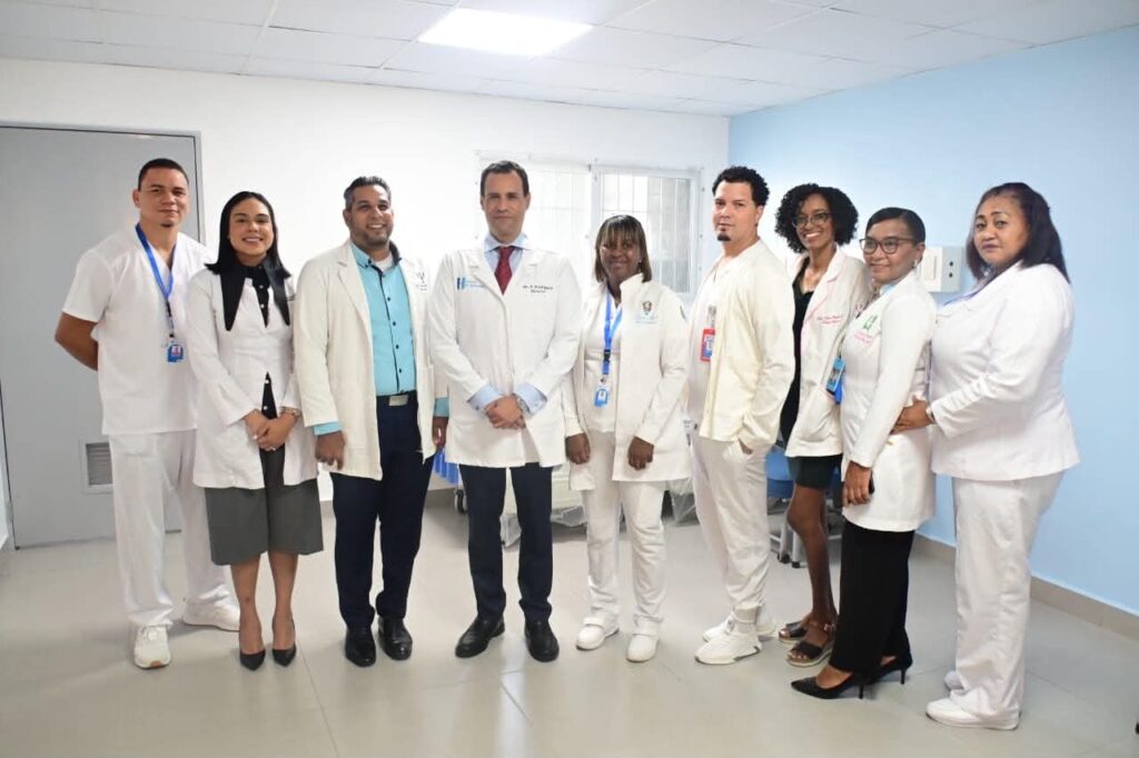 El Hospital de Engombe inauguró este jueves una Unidad de Intervención en Crisis para pacientes de Salud Mental, un espacio destinado a ofrecer atención especializada y oportuna a personas que requieren manejo inmediato de situaciones críticas relacionadas con trastornos mentales.