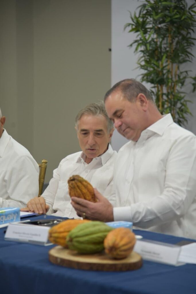El Ministerio de Agricultura puso en vigencia, mediante la Resolución Ministerial 2026-38, el primer Protocolo País para el Cumplimiento del Reglamento (UE) 2023/1115 sobre productos libres de deforestación en el subsector cacao, con el propósito de fortalecer la competitividad de este cultivo y garantizar la implementación de los nuevos requisitos establecidos por la Unión Europea.