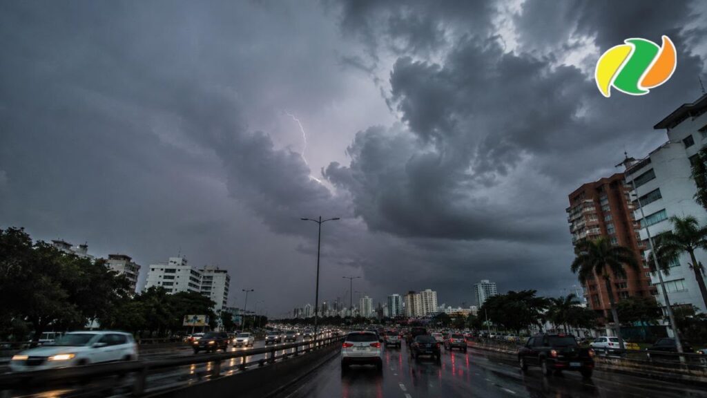 Indomet alerta de lluvias onda tropical vaguada Gran Santo Domingo inundaciones urbanas hoy lunes SDO