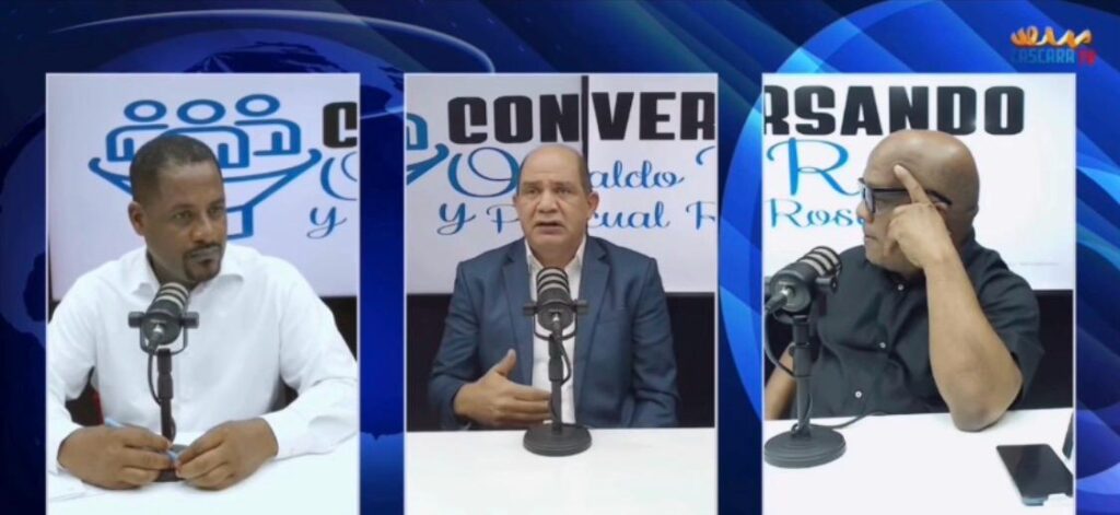 el programa “Conversando con Osvaldo Reyes y Pascual Rosario”, transmitido por Cáscara TV,