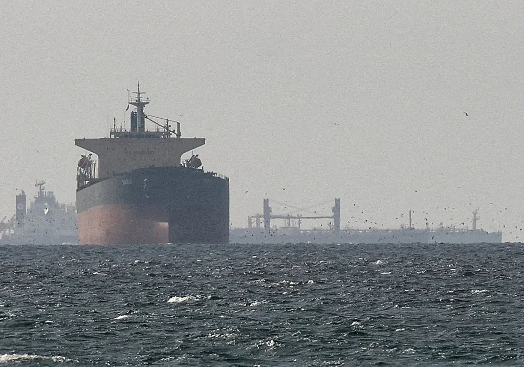 Acuerdo EE UU e Iran reapertura Estrecho de Ormuz crisis petrolera 2026